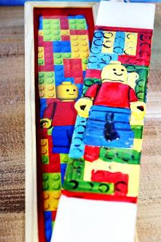 Πασχαλινή λαμπάδα 19Χ008 Lego ΣΕΤ με ξύλινο κουτί 28x7cm
