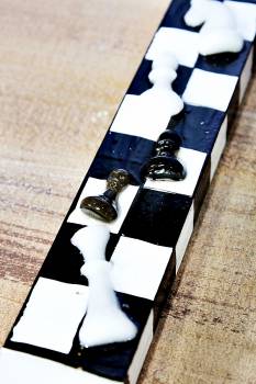 Πασχαλινή λαμπάδα 19Χ011 Σκάκι new 25x4x2cm
