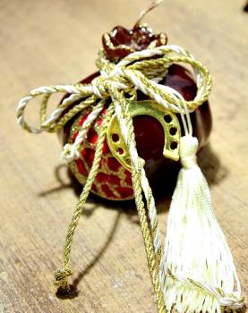 Αρωματικό κερί στολισμένο με κορδόνι και σάπιο μήλο λουλούδια 6.50x15cm