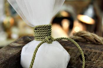 Μπομπονιέρα γάμου πουγκί botanic art