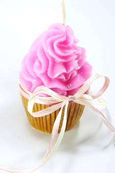 Μπομπονιέρα βάπτισης κέρινο cup cake ροζ-καφέ 8*5 cm
