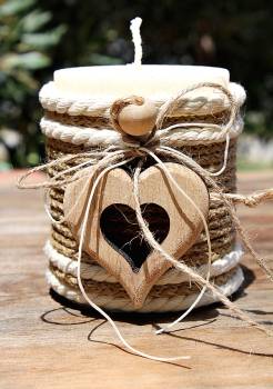 Χειροποίητο σαγρέ κερί με ξύλινη καρδιά 8x10 0519599