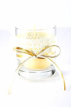 Μπομπονιέρα γάμου ιβουάρ,αρωματικό κερί σε ποτήρι